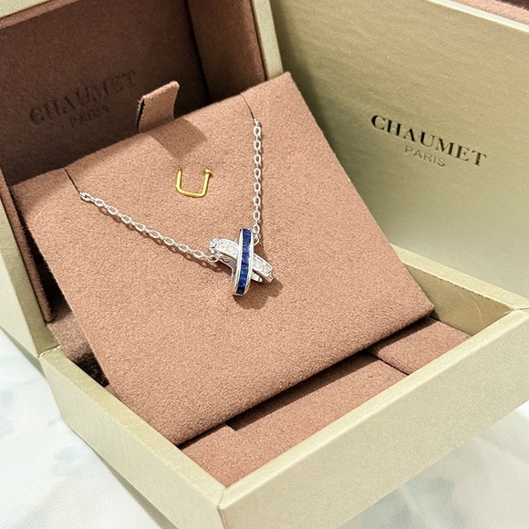 Chaumet Jewelry - Chaumet Fio Com Pendente Jeux De Liens